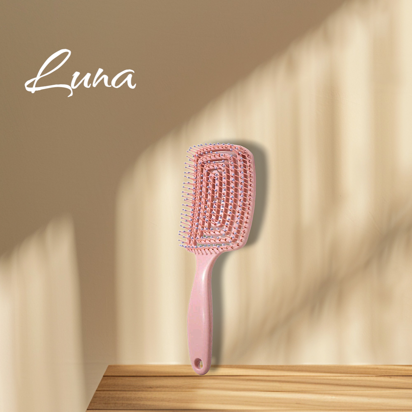"Luna" The Hollow Detangler