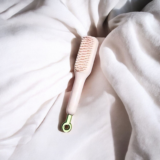 "Betty" The Anti-Static Self Cleaning Brush